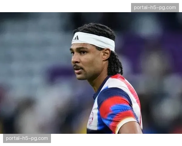 拜仁官方确认格纳布里右大腿内收肌撕裂，将缺席三个月赛季报销